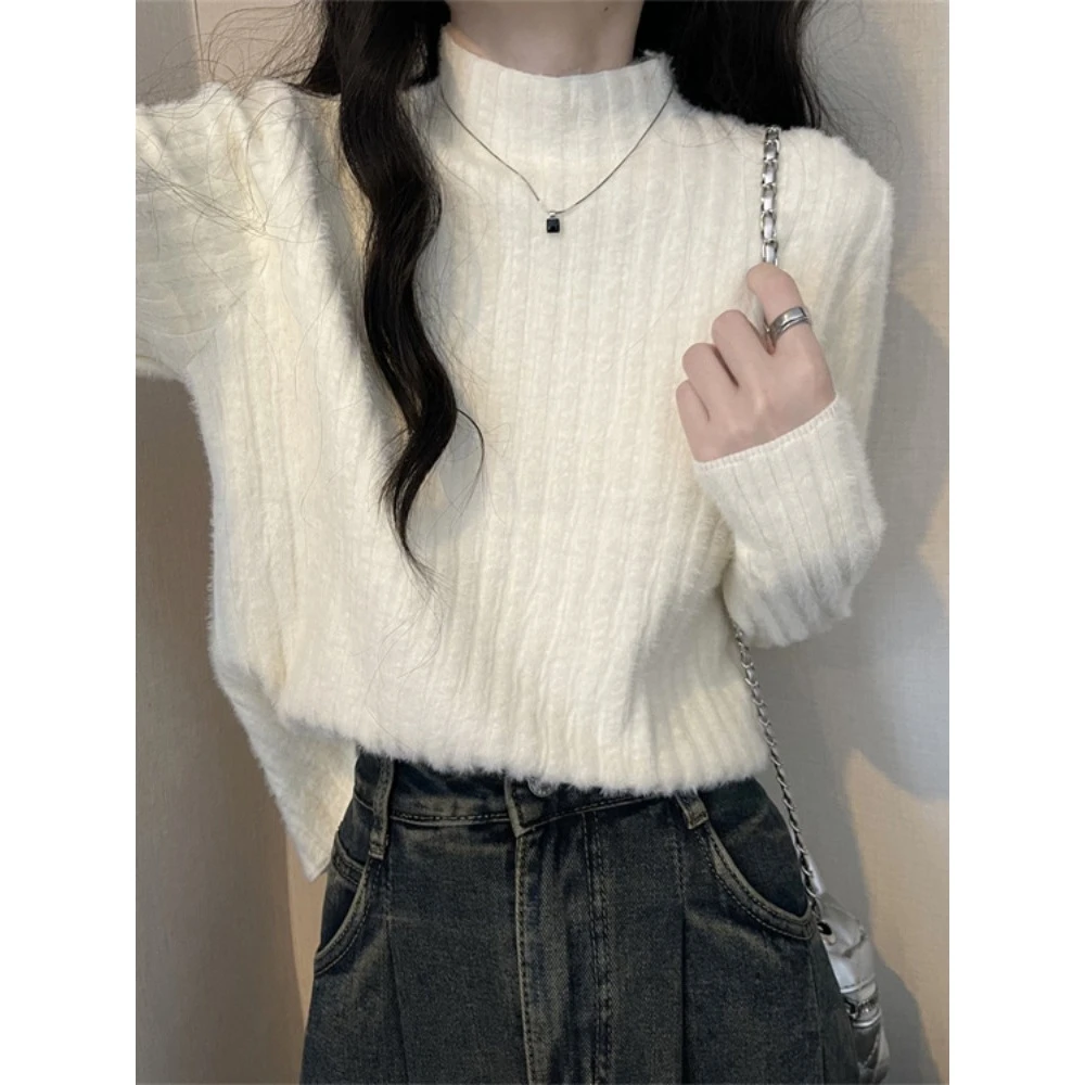 水貂绒一体白色针织毛衣女春秋内搭加绒气质高级感半高领打底上衣