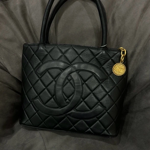 95新 Chanel/香奈儿 香奈儿黑金希尔顿单肩包 95新