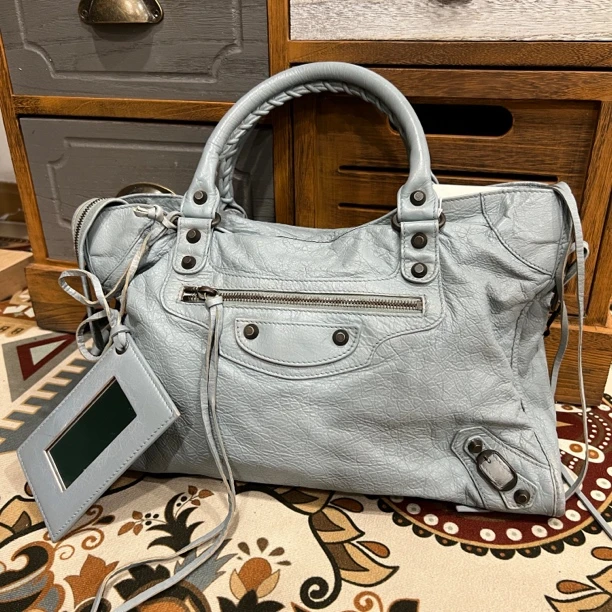 95新 Balenciaga/巴黎世家 巴黎世家雾霭蓝中号单肩包/95新