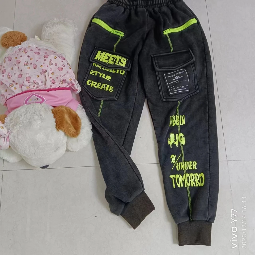 冬季加绒加厚弹力腰束脚软牛仔裤重工拼接拼色休闲时尚