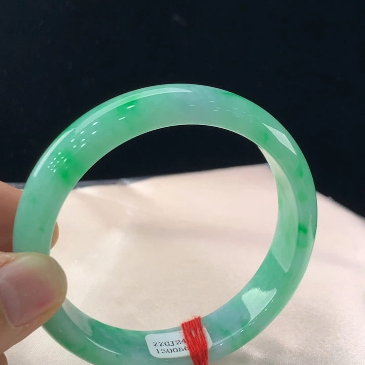 翡翠手镯未镶嵌天然缅甸A货翡翠手镯 56 57