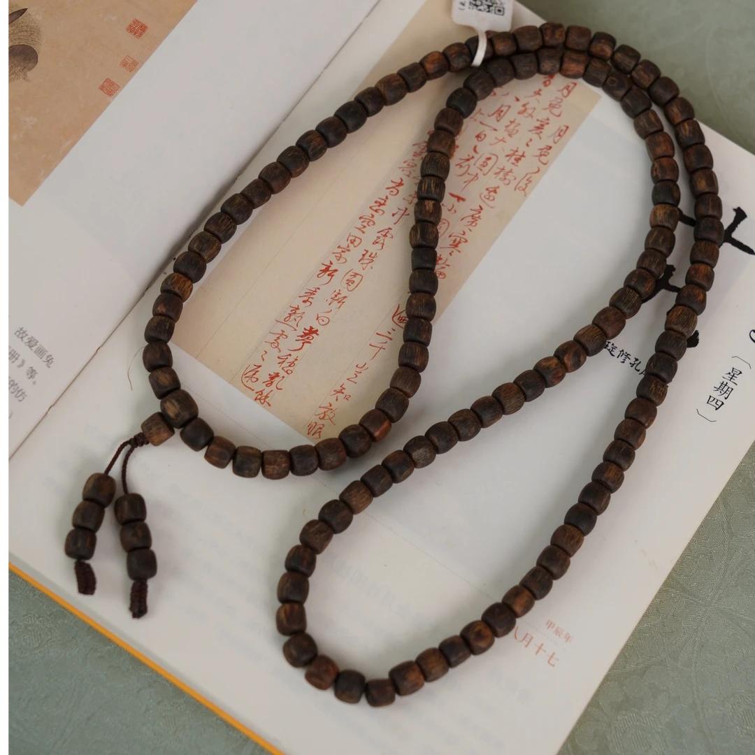 沉香【沉水级】奇楠沉香项链款 S26021768