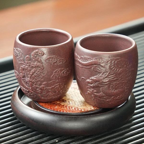 宜兴原矿石红手工堆绘龙凤紫砂对杯  LW