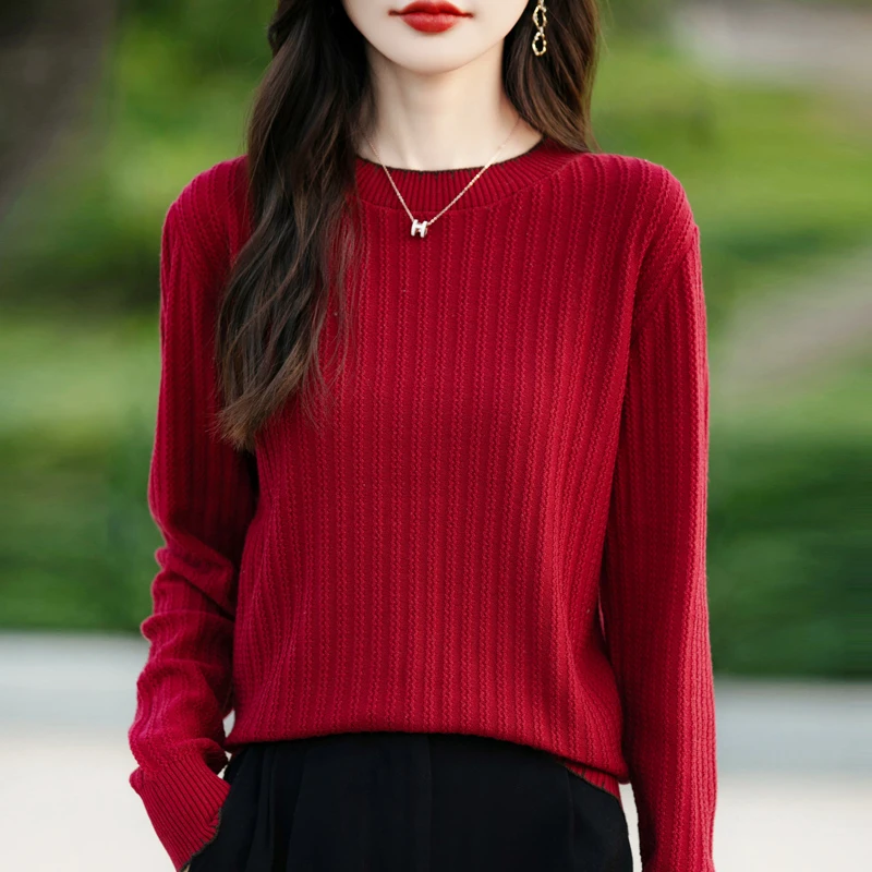 100%精梳棉针织圆领女款毛衣