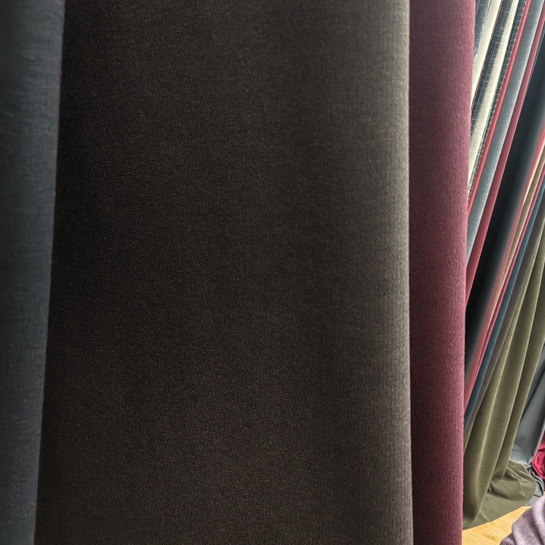 美拉德色 步步高    醋酸蚕丝羊绒布料（复合）