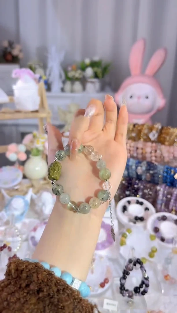 【闪购商品】水晶手链未镶嵌颜色微差多样性发货