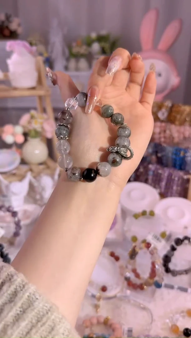 【闪购商品】水晶手链未镶嵌颜色微差多样性发货