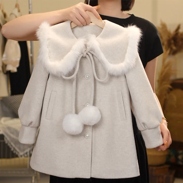 【柒喜】秋冬亲子女童洋气娃娃领毛球中长款中大童纯色呢大衣A8397