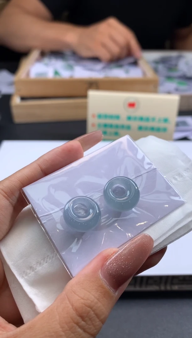 【闪购商品】定制翡翠未镶嵌翡翠