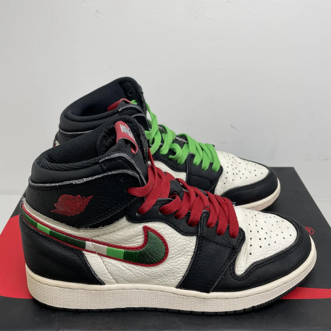38码 Nike 中古 Aj1 休闲鞋 体育画报 无盒 公价 769
