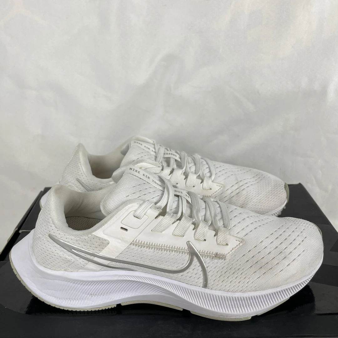 37.5码 Nike 中古 飞马38 跑鞋 白色 无盒 公价487