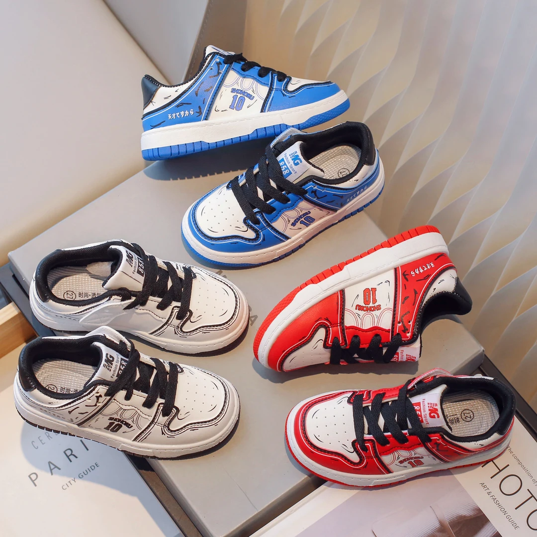 儿童运动板鞋春秋新款时尚百搭中大童潮酷休闲轻便单鞋