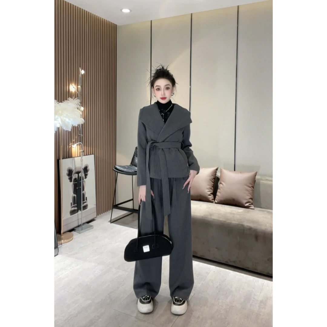 XQ9093【大翻领呢子加棉套装】韩系气质风时尚大翻领加棉加厚两件套