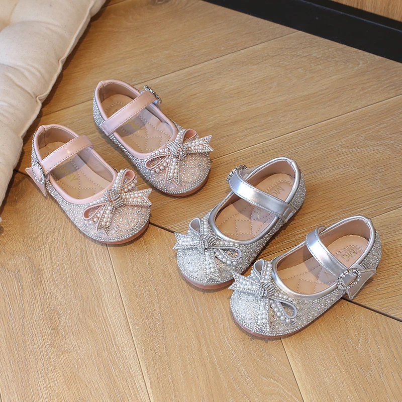 女童公主鞋2024春秋新款时尚水钻小皮鞋女宝宝洋气蝴蝶结甜美单鞋