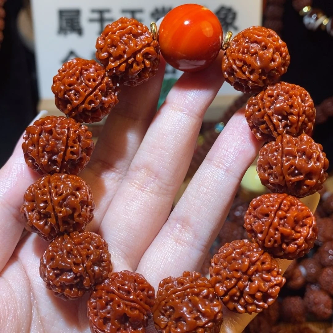 金刚菩提手串206。    瑙