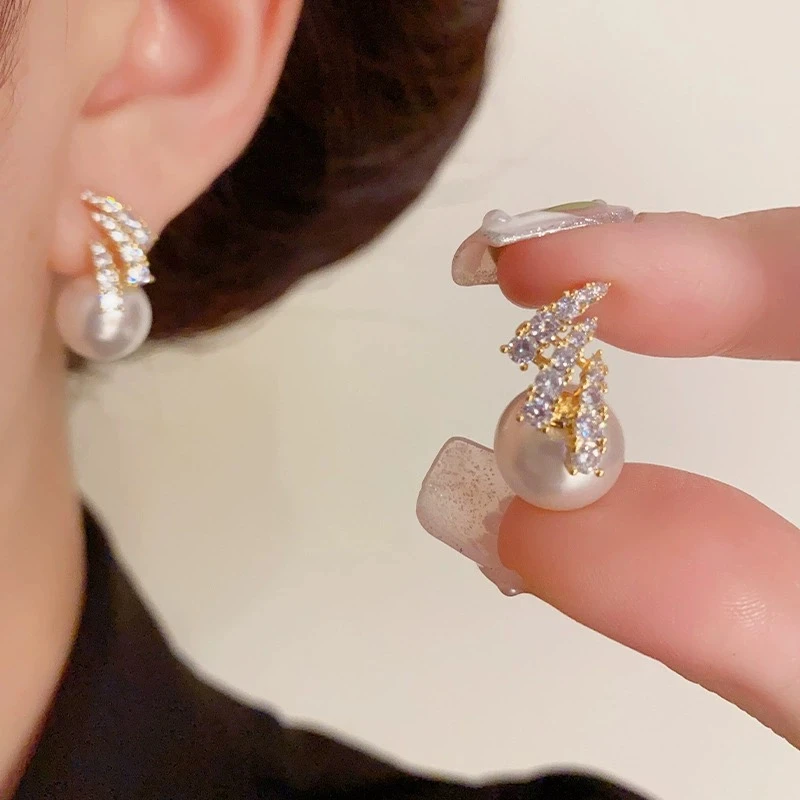 合金耳饰 E517 弧形珍珠耳钉 Z835（新）