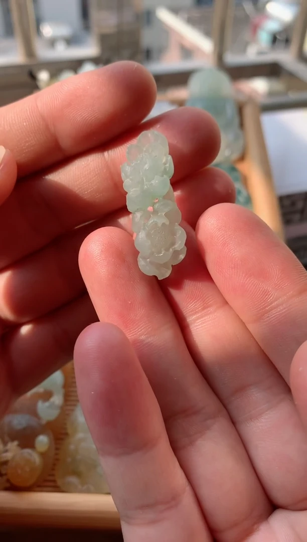 【闪购商品】定制翡翠未镶嵌莲花
