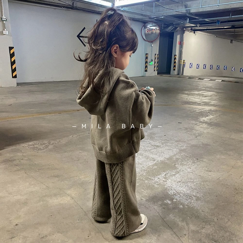 韩国童装2023秋冬新款针织连帽毛衣裤子儿童洋气上衣直筒裤两件套