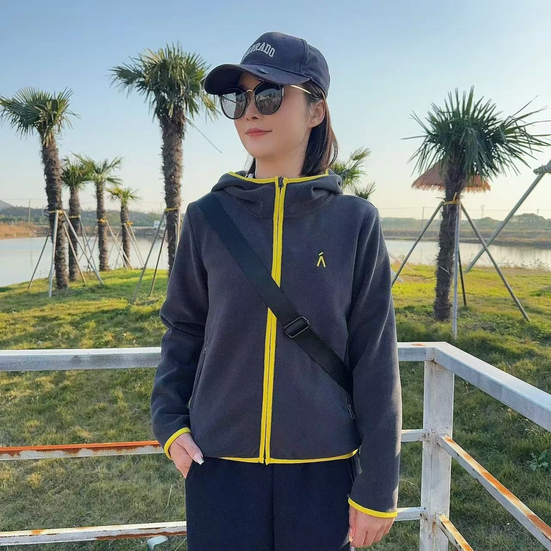 东力！新款时尚洋气撞色边设计感小众连帽卫衣（24332）