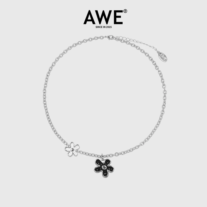 AWE 钛钢项链 朱志鑫张极同款初花绽放小花锁骨链女生时尚小配饰