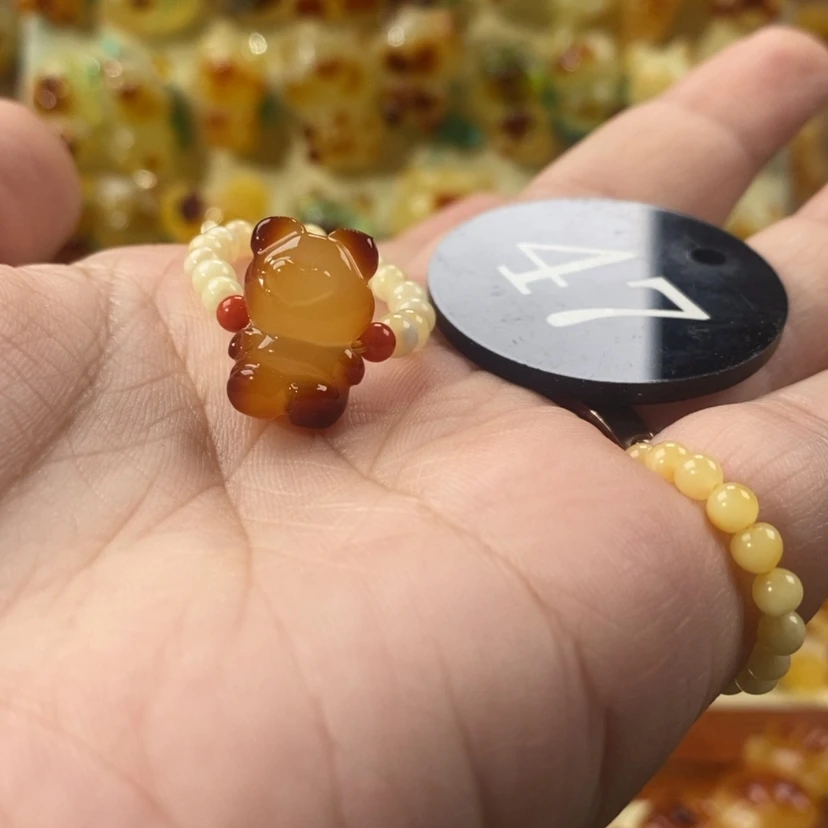 【闪购商品】琥珀颈饰未镶嵌