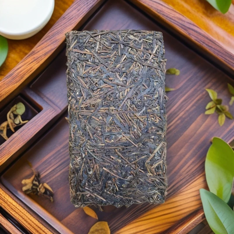 2016年 冰岛龙骨  生茶 1000g