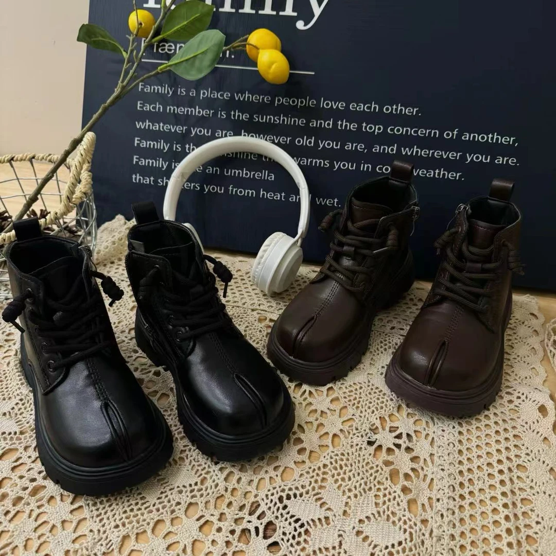 男童马丁靴秋冬季新款二棉加绒靴子中大童百搭英伦风儿童单靴