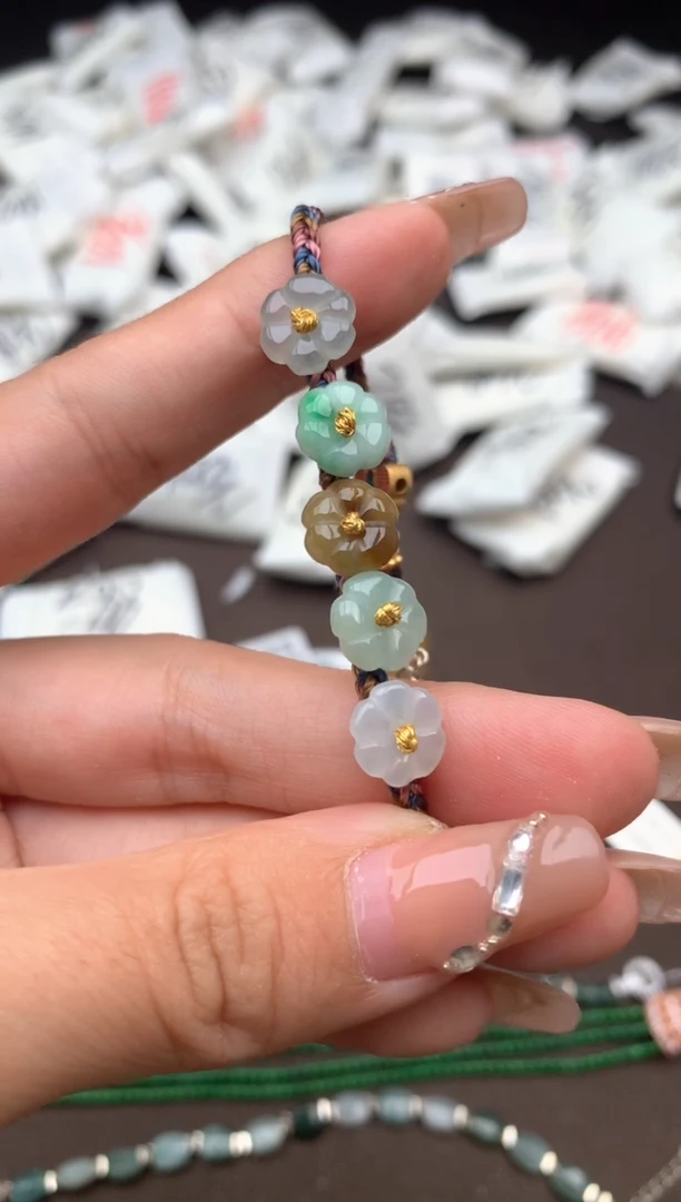 【闪购商品】翡翠手绳未镶嵌一