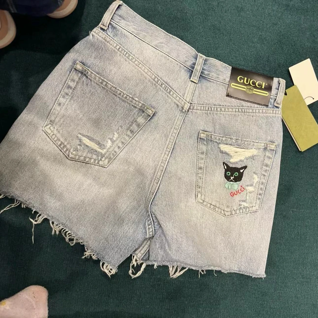 全新未使用 GUCCI/古驰 女士猫咪刺绣时尚潮流牛仔短裤水洗毛边