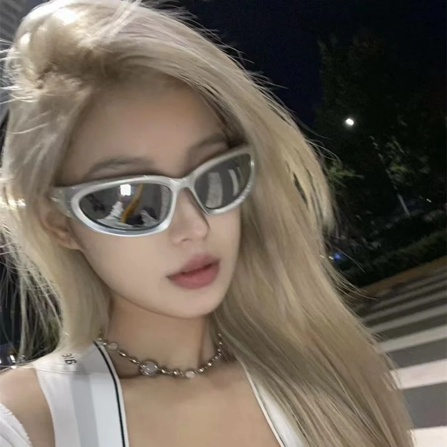 千禧未来科技感朋克墨镜男女潮人网红街拍技能风欧美复古太阳眼镜