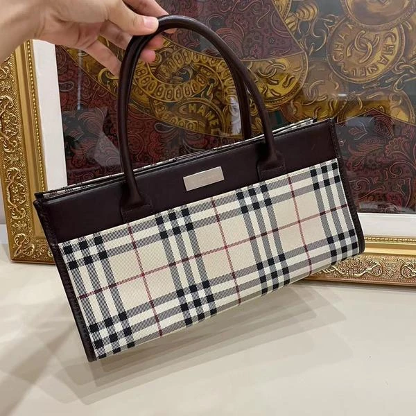 大吉中古/Burberry博柏利三角手提包