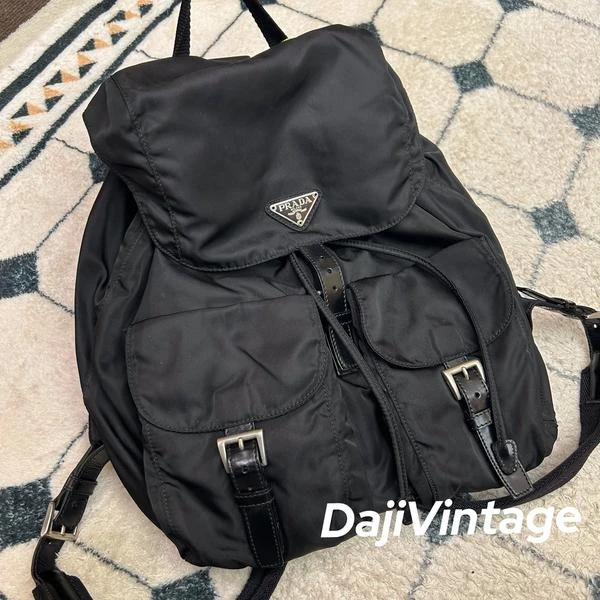 大吉中古/Prada普拉达黑银双口袋双肩包