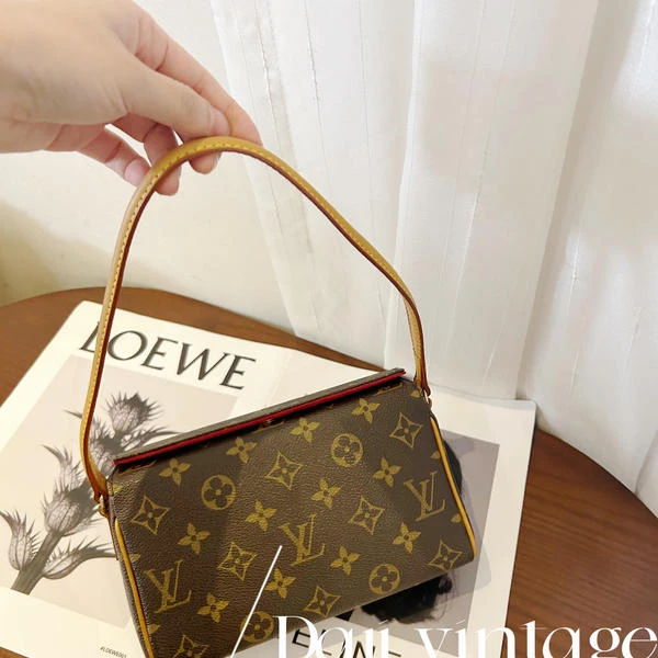 95新 LouisVuitton/路易威登 大吉中古/Lv老花表参道单肩包
