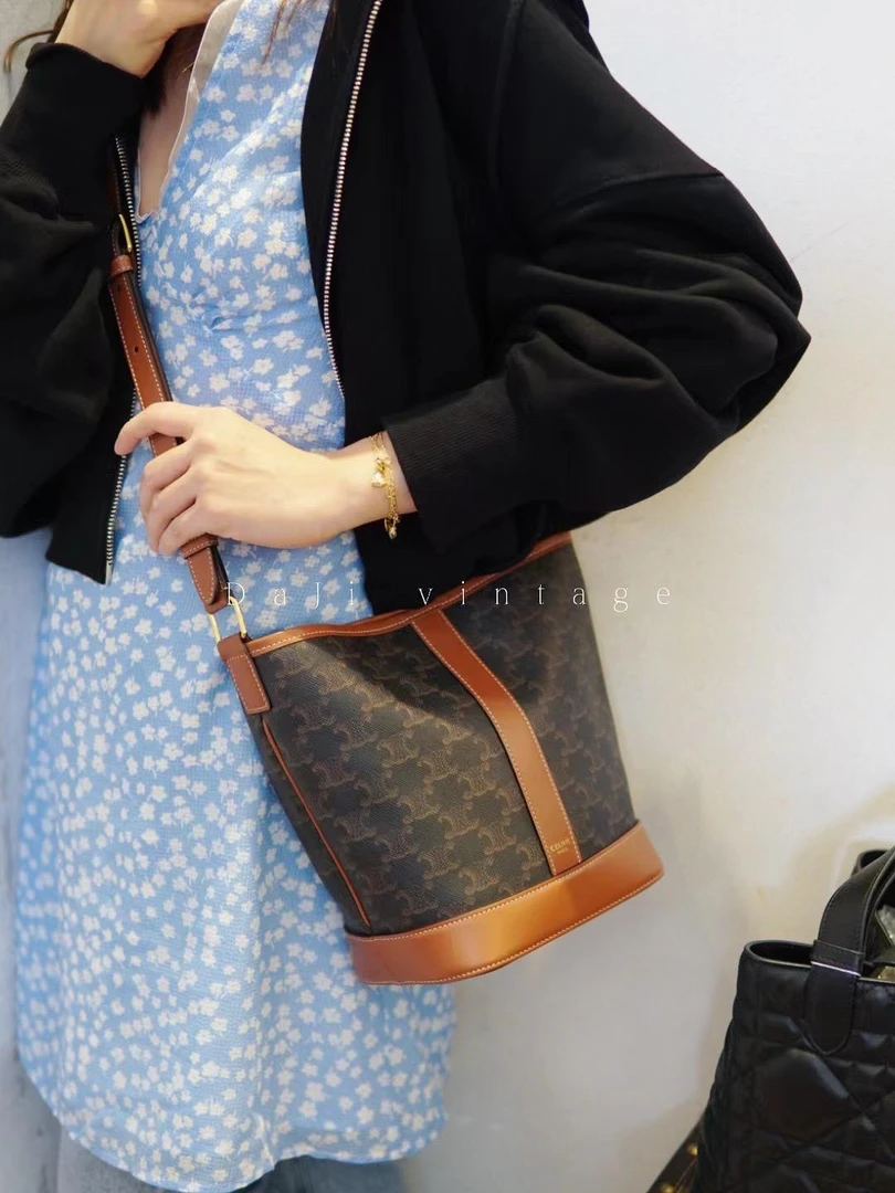 95新 Celine/思琳 Celine瑟琳小号水桶斜挎包