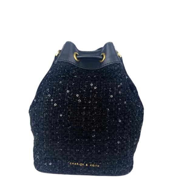 99新 CHARLES & KEITH 闲置未使用小CK单肩包10840452-1【杨三宝】