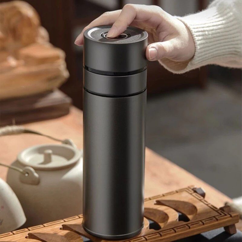 车载一键开盖不锈钢保温杯便携水杯单手弹扣泡茶杯容量500ML