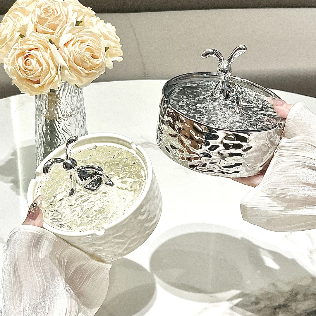 轻奢奶油风烟灰缸家用客厅装饰烟缸带盖防飞灰收纳盒摆件办公室