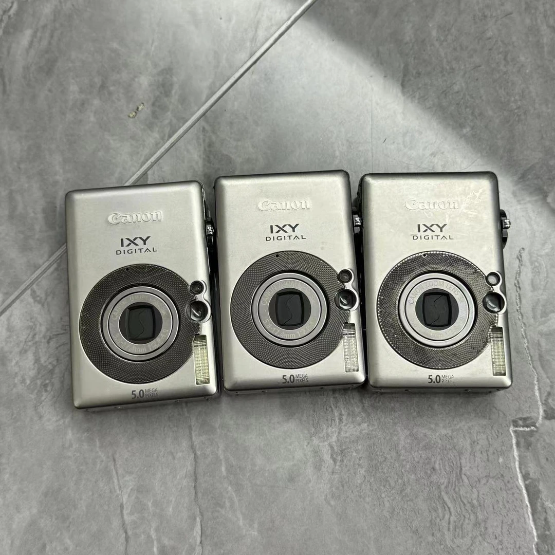 9新 Canon/佳能 佳能ixus50 500万像素3倍光学变焦 配件齐全