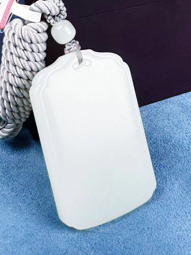 （老田甄选）和田玉羊脂白玉平安无事牌