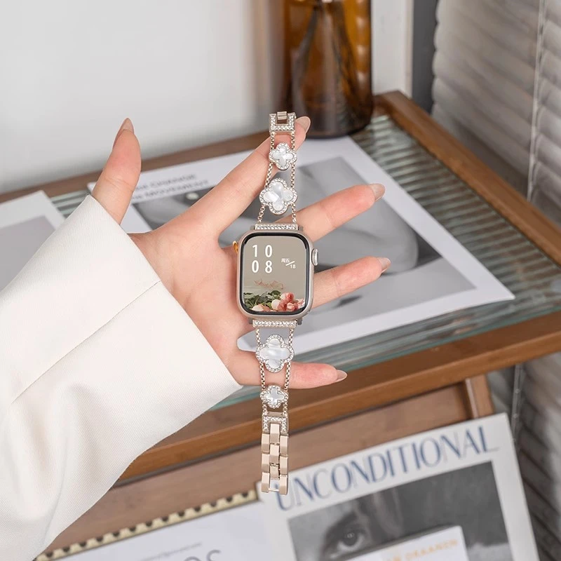 适用iwatch9苹果S10手表applewatch8/7金属四叶草表带SE创意个性