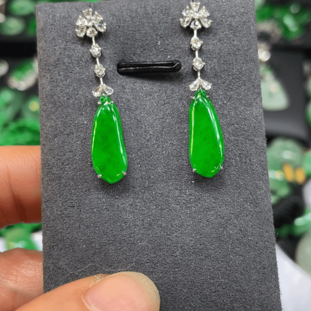 【闪购商品】翡翠耳饰18K金镶嵌张**.