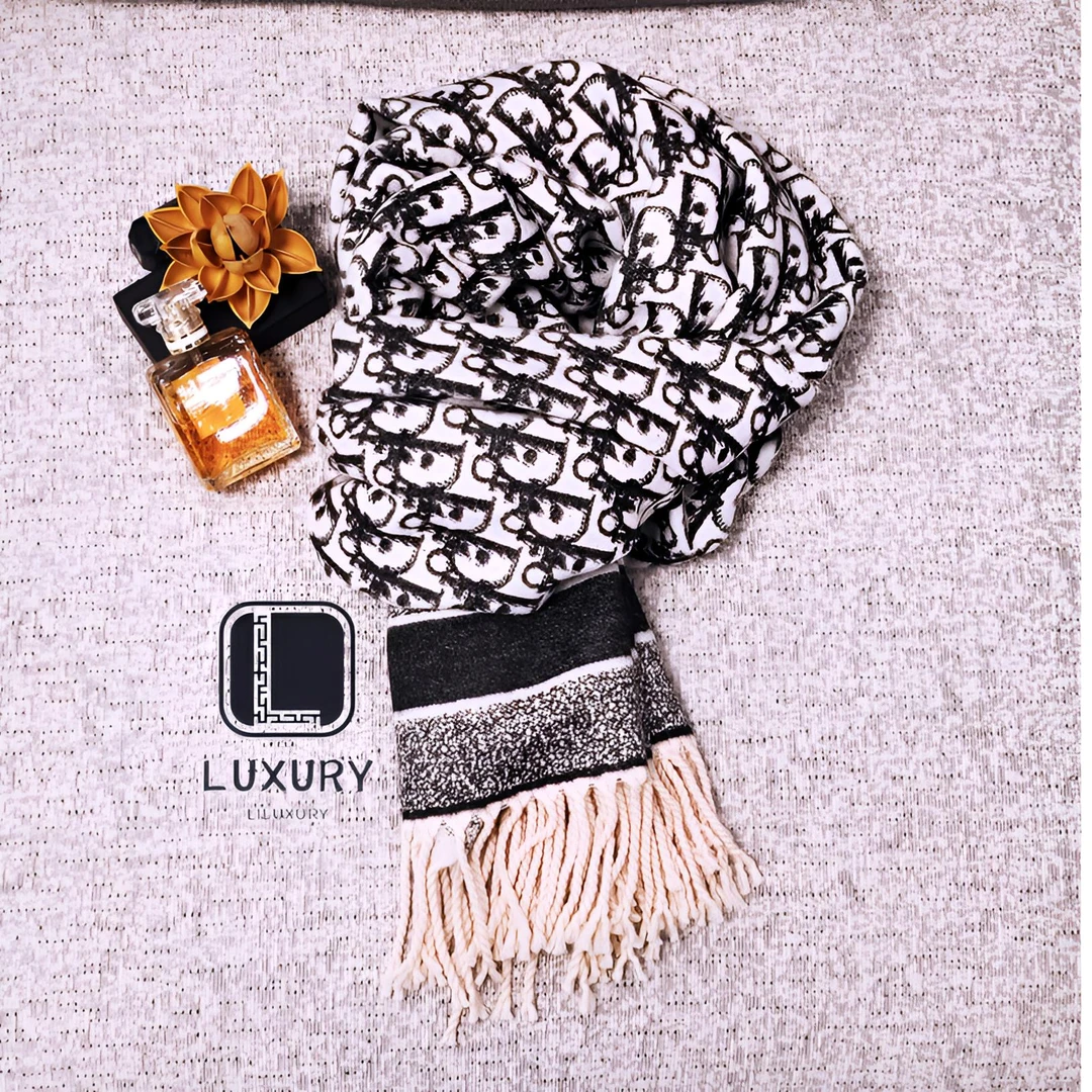 经典黑色老花长款百搭围巾