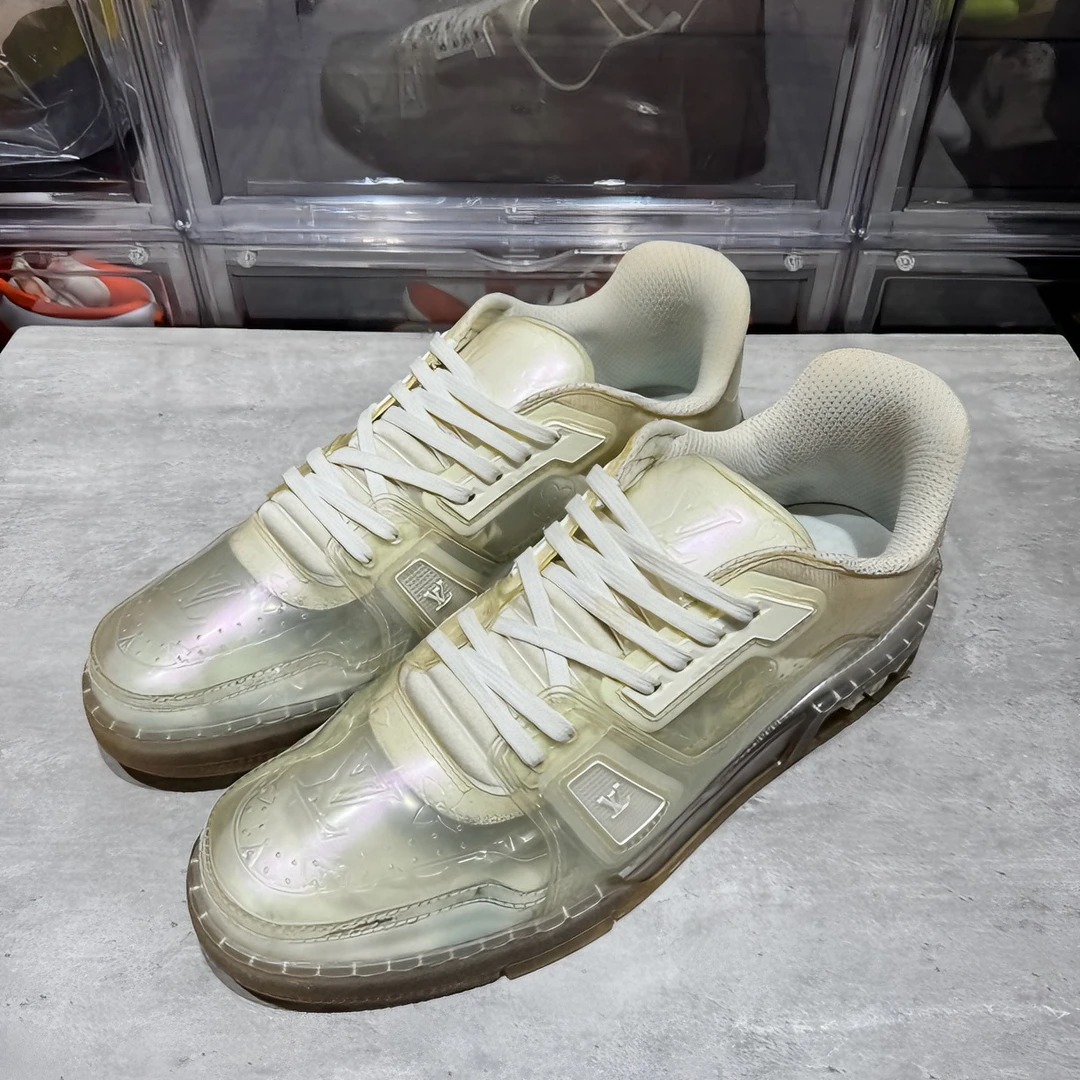 9/43码 二手 原盒 LV Trainer 透明白 板鞋