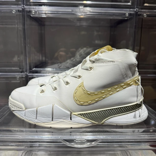 90新  43码 二手 无盒 绑带瑕疵 ZK1纯白降噪