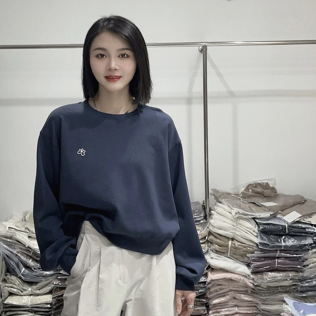 LMM 9336 圆领无帽卫衣女秋2024新款爆款小个子慵懒chic宽松休闲