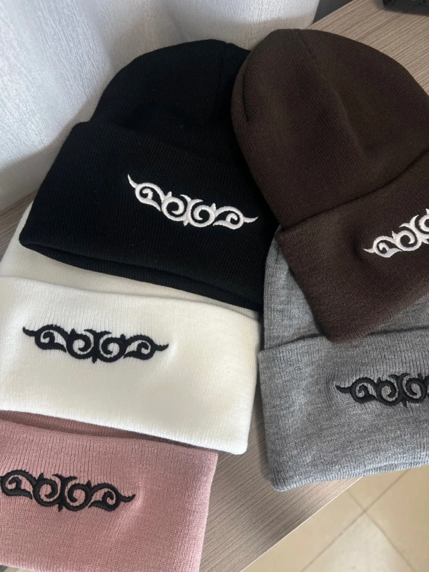 gulauu自创哈萨克立体绣花针织冬季帽子