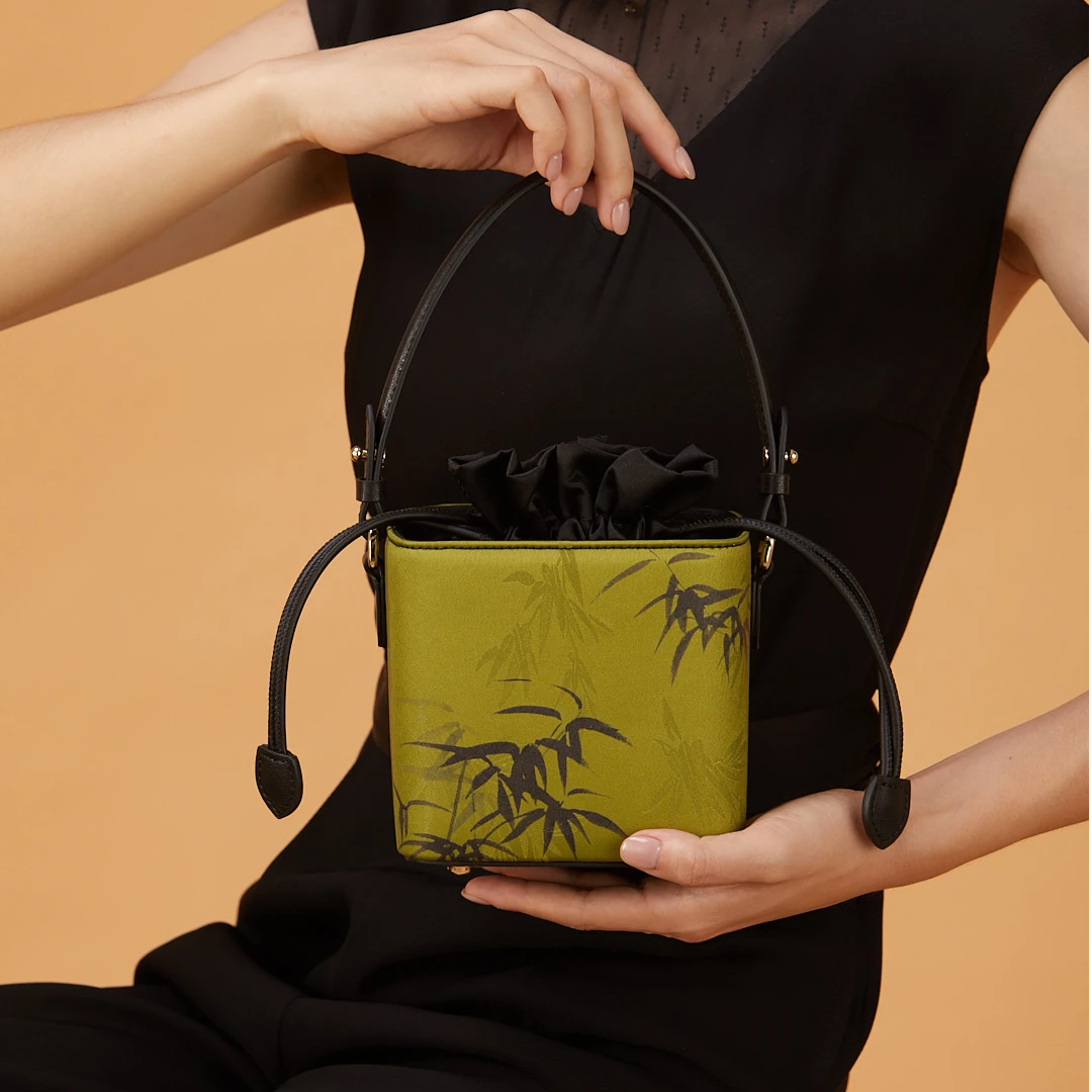 天煦【上喜】新中式复古国风原创牛皮印花菜篮子方水桶百搭女手拎包