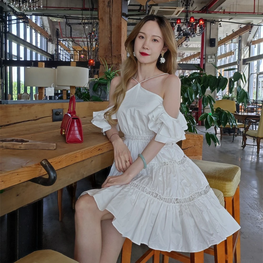 福利款夏季吊带收腰露肩连衣裙1182131038￥1399