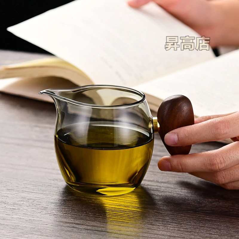 厂家高硼硅玻璃公道杯 加厚家用木把茶海 功夫茶具配件分茶器