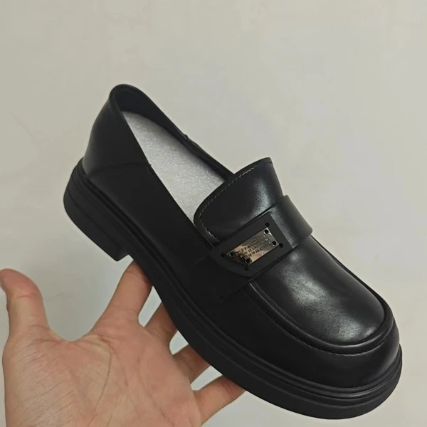 乐福时尚百搭黑色真皮春季厚底圆头秋季女鞋-013